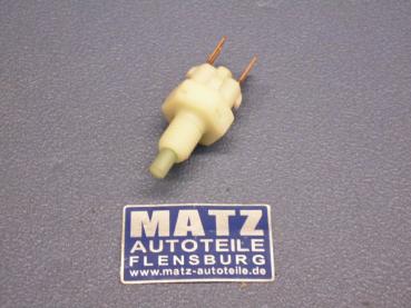 Stopplichtschalter in Verbindung mit Geschwindigkeitsregler - Opel Monza - Senator A