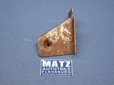 Halter, vorn,links - Ausgleichbehälter - Kühler - Radeinbau,vorn - Opel Monza - Senator A bis Fg.Nr. D - 1003806