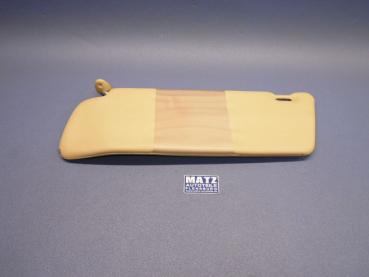 Sonnenblende links beige mit Parkscheinhalterung – Opel Monza – 14 37 141