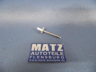 Blindniet für Zierleistenbefestigung in Karosserie - Opel Ascona B, Manta B