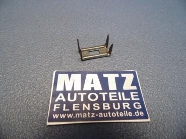 Halter für Feder, Windschutzverkleidung innen - Diverse Opel Fahrzeuge