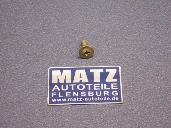 Flachrundschraube für Aschenbecher in Armaturentafel - Opel Corsa A