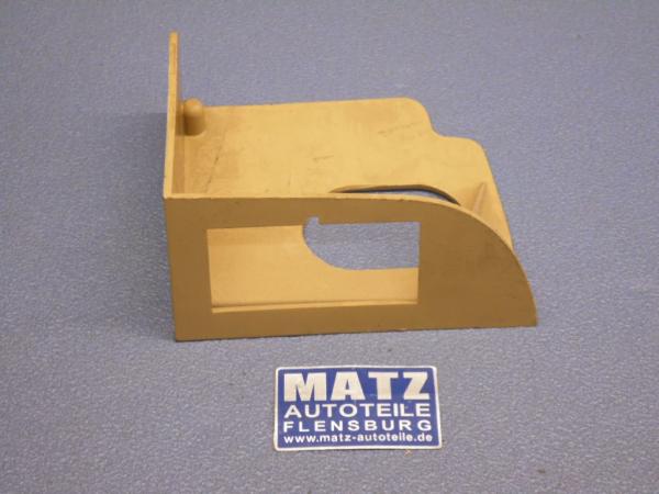 Gehäuse, beige für Schalter Spiegeleinstellung - Opel Monza - Senator A ab Fg.Nr. D - 1003807 bis E - 1000104