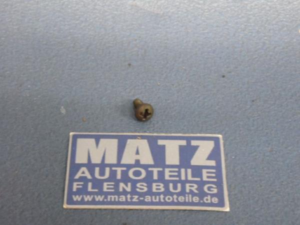 Schraube - 6 - 32 Kappe - Schalter Warnblinkanlage - Opel Monza - Senator A in Verbindung mit kippbarer Lenksäule