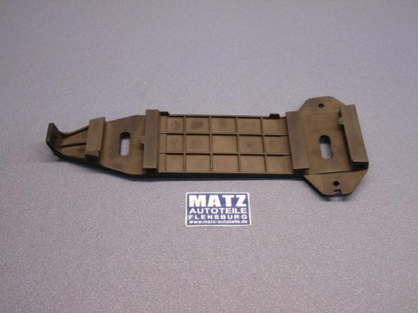 Halter,seitlich,links - Stoßstange,vorn - Opel Monza - Senator A ab Fg.Nr. D - 1003807