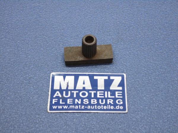 Anschlag für Schaltzwischenhebel an Schaltgehäuse - Opel Kadett B-C, Ascona A-B, Manta A-B, Olympia A, GT