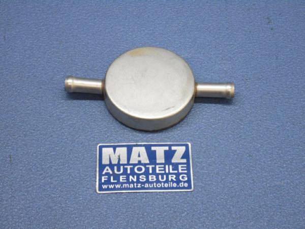 Ausgleichbehälter - Verteiler an Kraftstoffrohr - Vorlauf - Opel Monza - Senator A - 2,2 E - 2,5 E - 3,0 E - C 3,0 NE