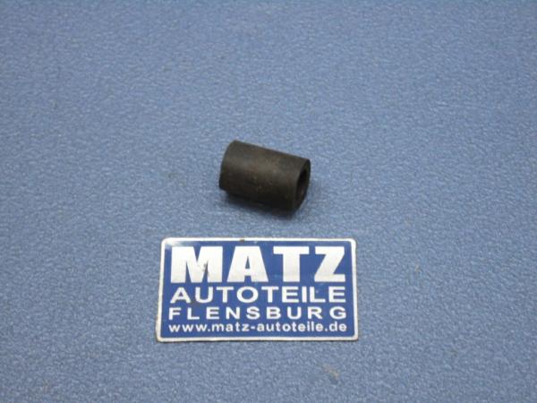 Gummitülle - Kraftstoffleitung an Unterbau