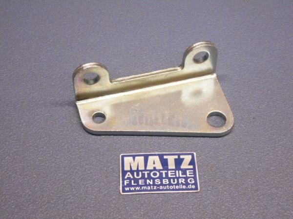 Halter - Stütze an Saugrohr - Opel Monza - Senator A - 2,0 E