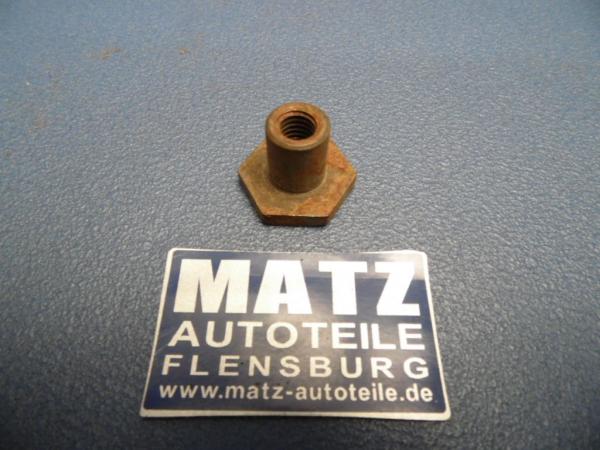 Hülsenmutter